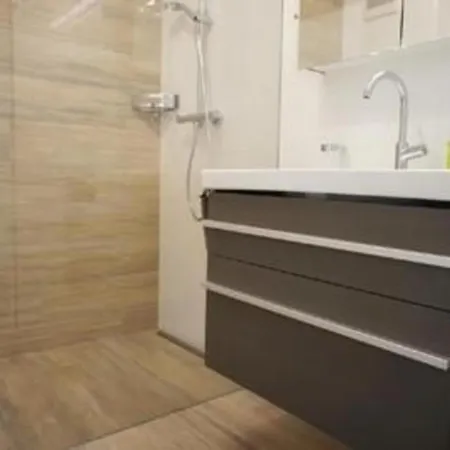 Lejlighed Residenza San Materno 3